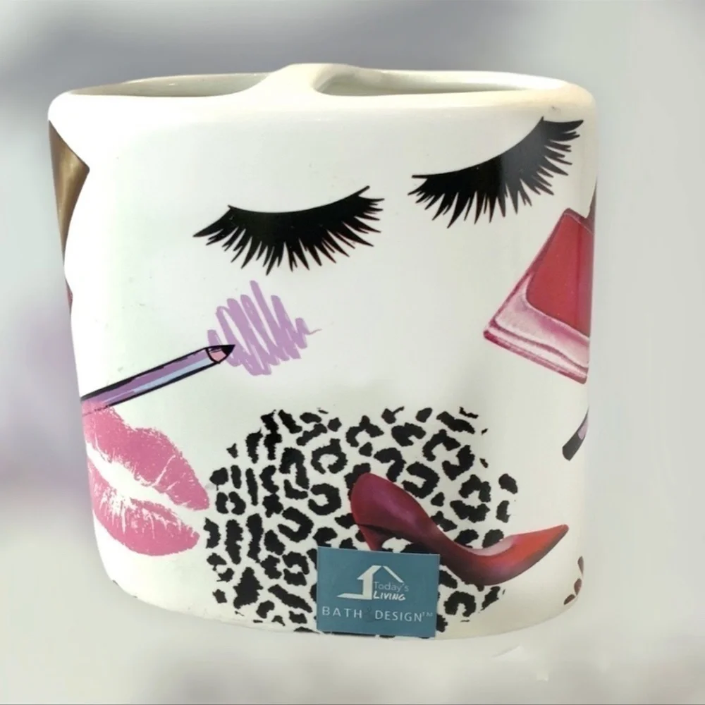 Fashion Girl Boss Toothbrush Holder Ceramic Bath Accessory Makeup Animal Print